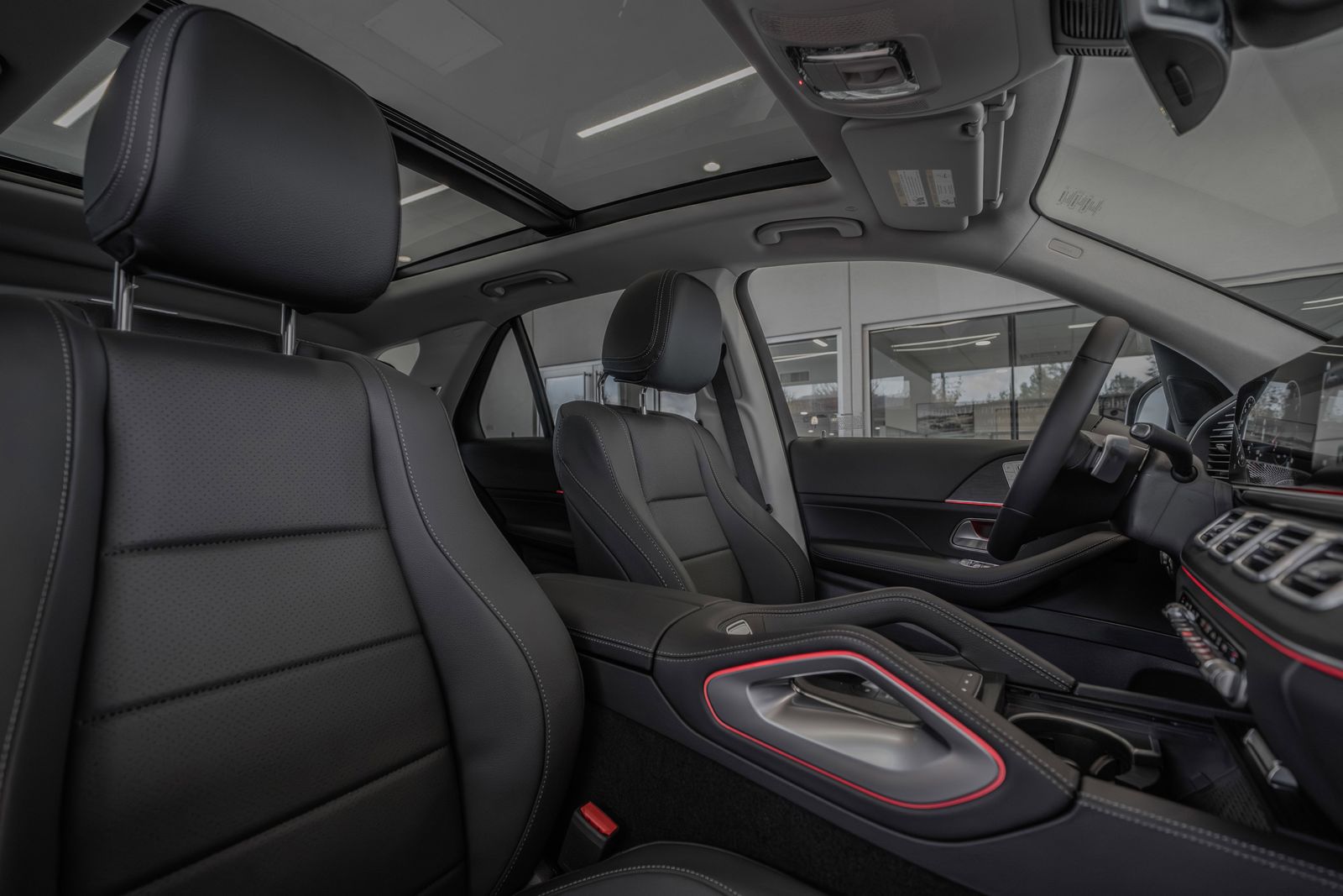2026 Mercedes-Benz GLE GLE 450 — full photo 32 of 36