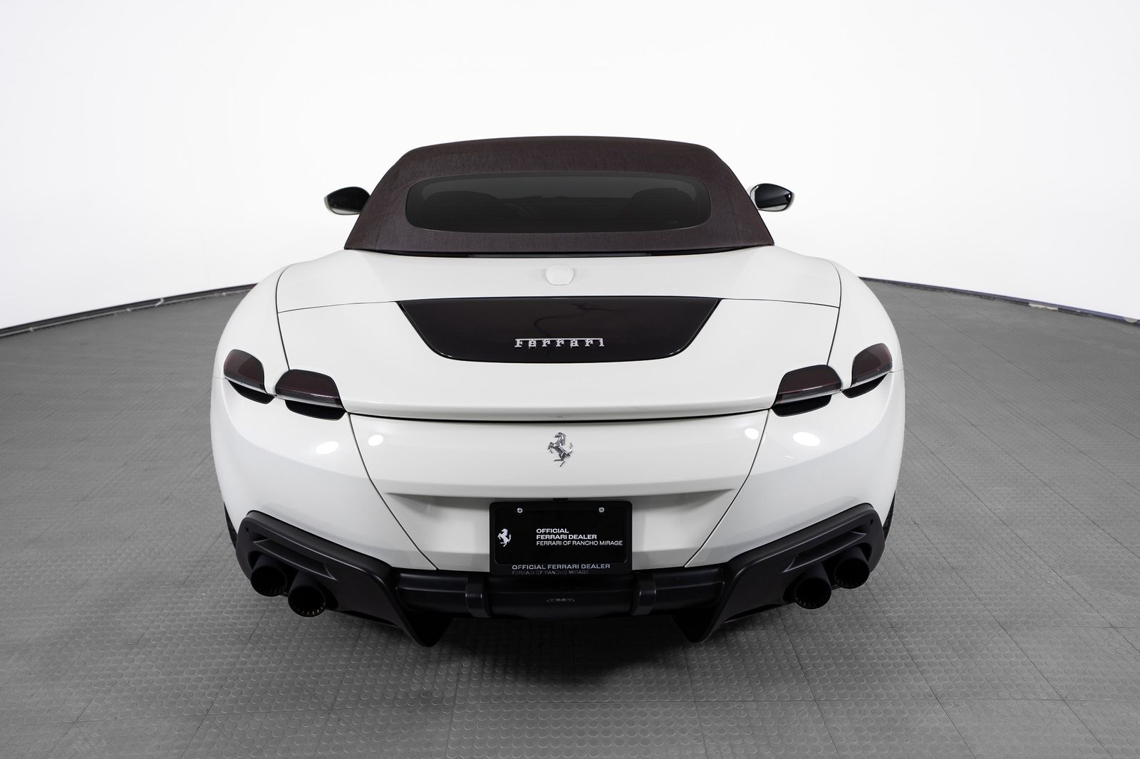 2025 Ferrari Roma Spider — foto completa 45 de 51
