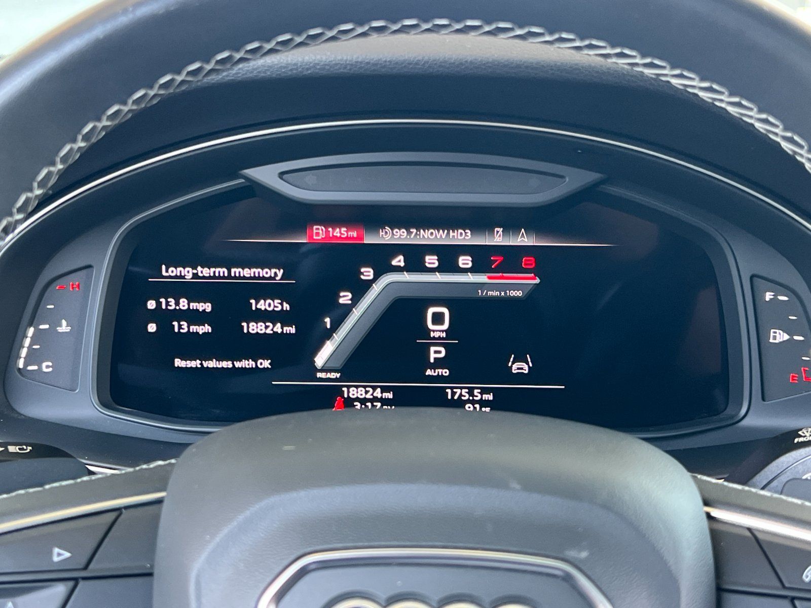 2023 Audi Q8 55 Premium Plus — full photo 25 of 29