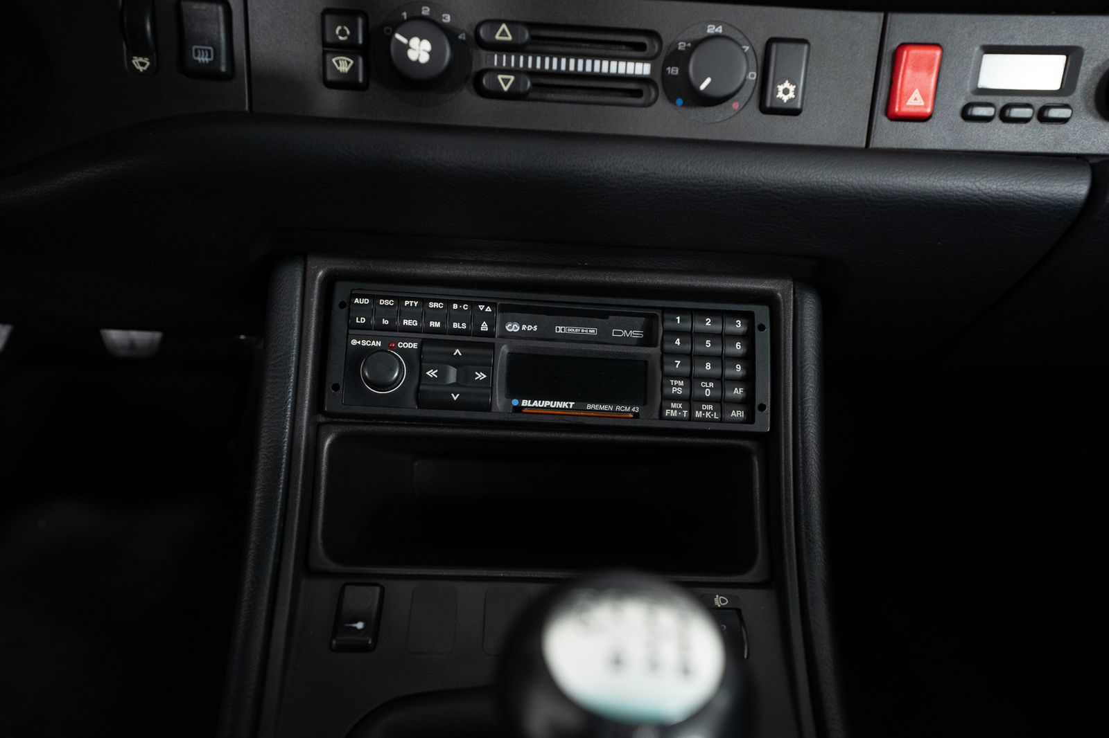 1994 Porsche 968 Turbo S — full photo 25 of 48