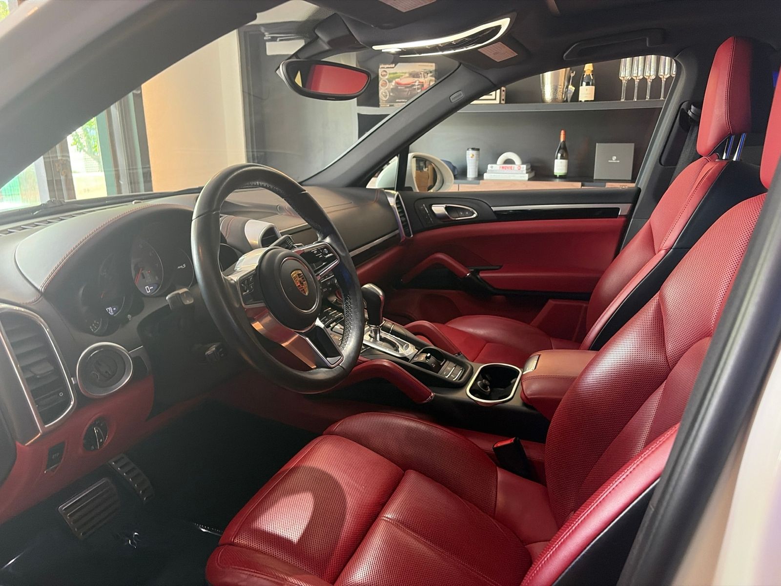 2016 Porsche Cayenne S — full photo 8 of 10