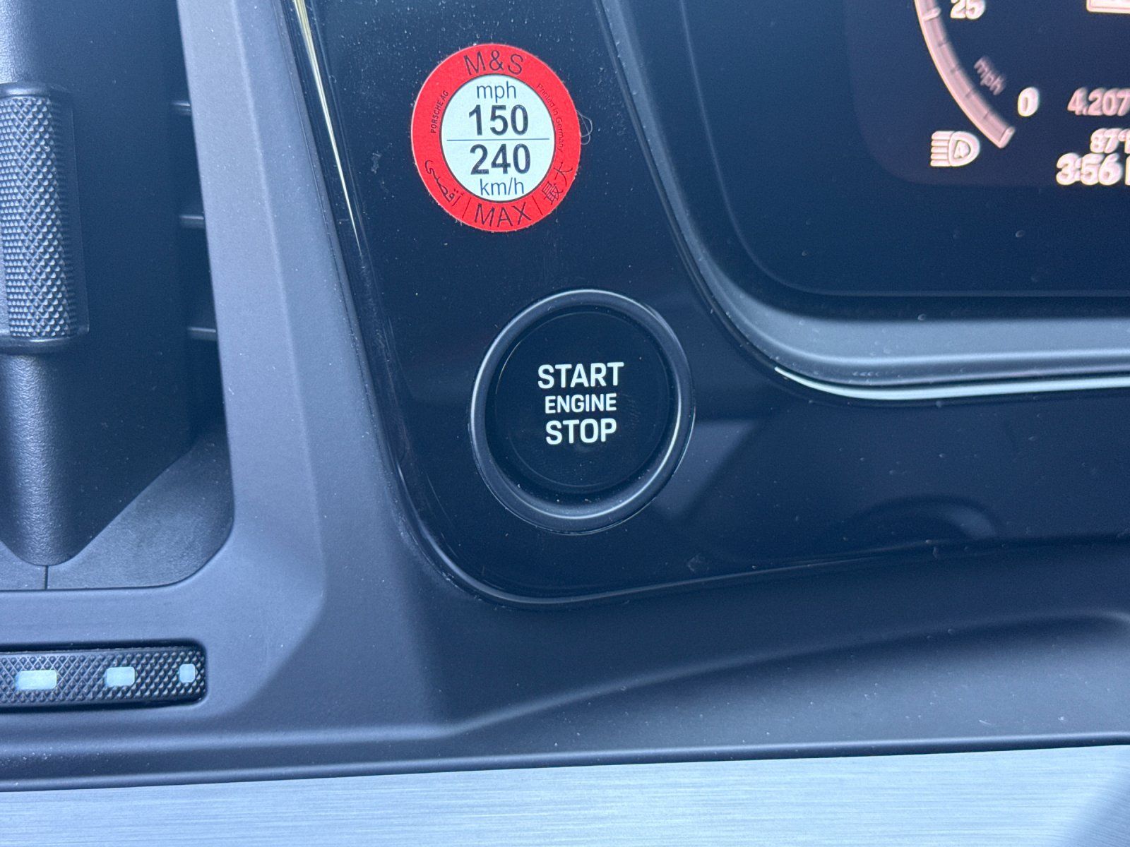 2026 Porsche Cayenne Coupe S — full photo 22 of 28
