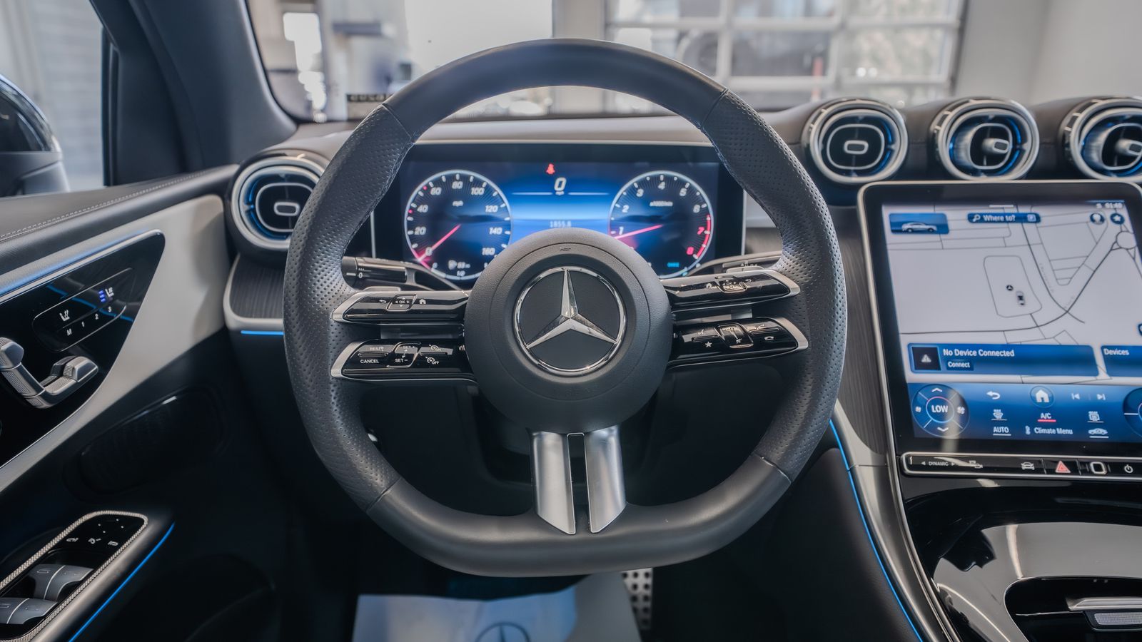 2024 Mercedes-Benz GLC GLC 300 Coupe — full photo 9 of 35