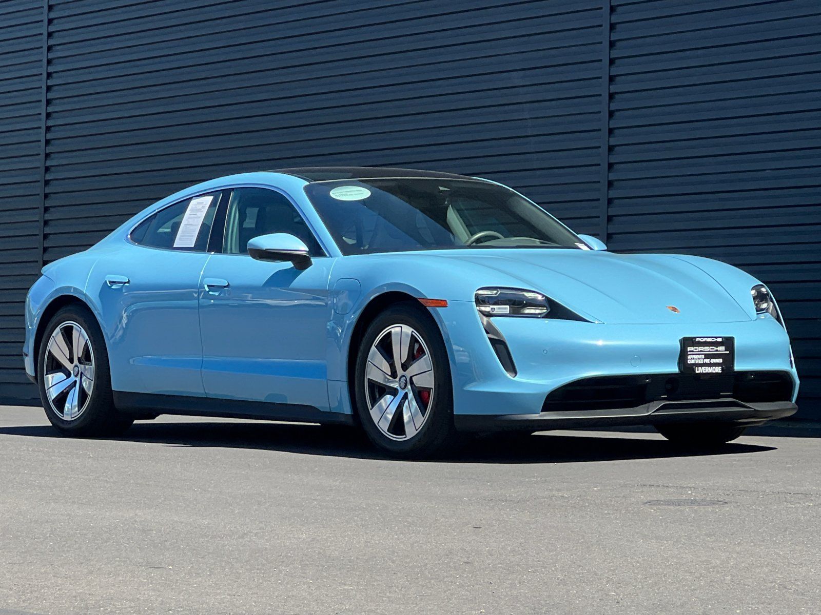 2024 Porsche Taycan 4S — full photo 11 of 29