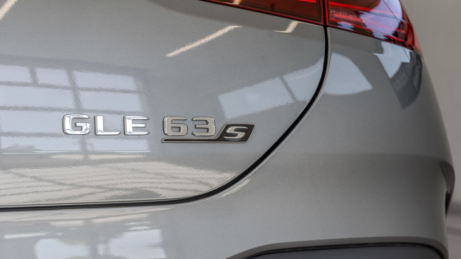 2024 Mercedes-Benz GLE GLE 63 S AMG® — full photo 24 of 35