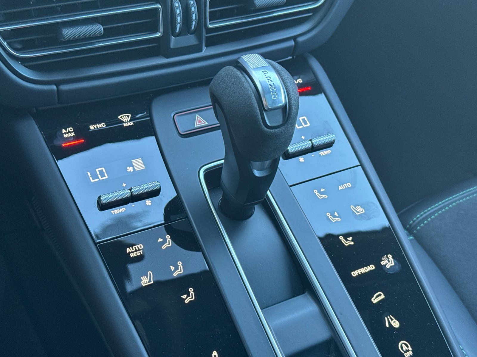 2026 Porsche Macan GTS — foto completa 22 de 29