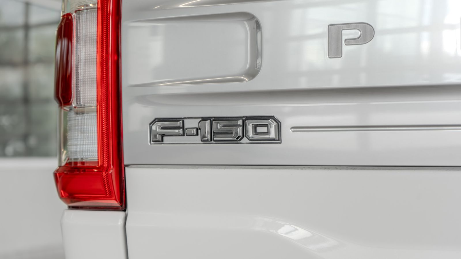 2022 Ford F-150 Platinum — full photo 22 of 33