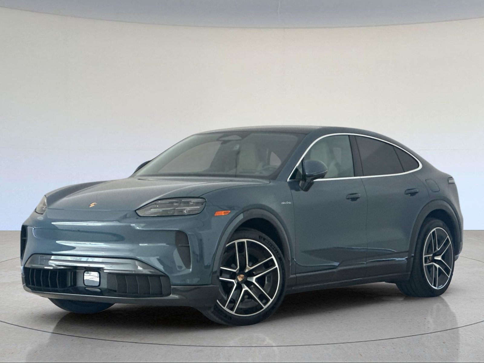2026 Porsche Cayenne Coupe Base — photo 1 of 29