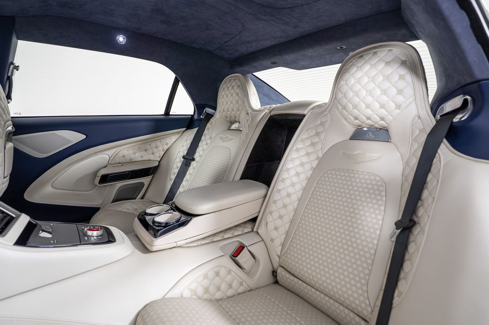 2018 Aston Martin Lagonda Taraf — foto completa 26 de 62