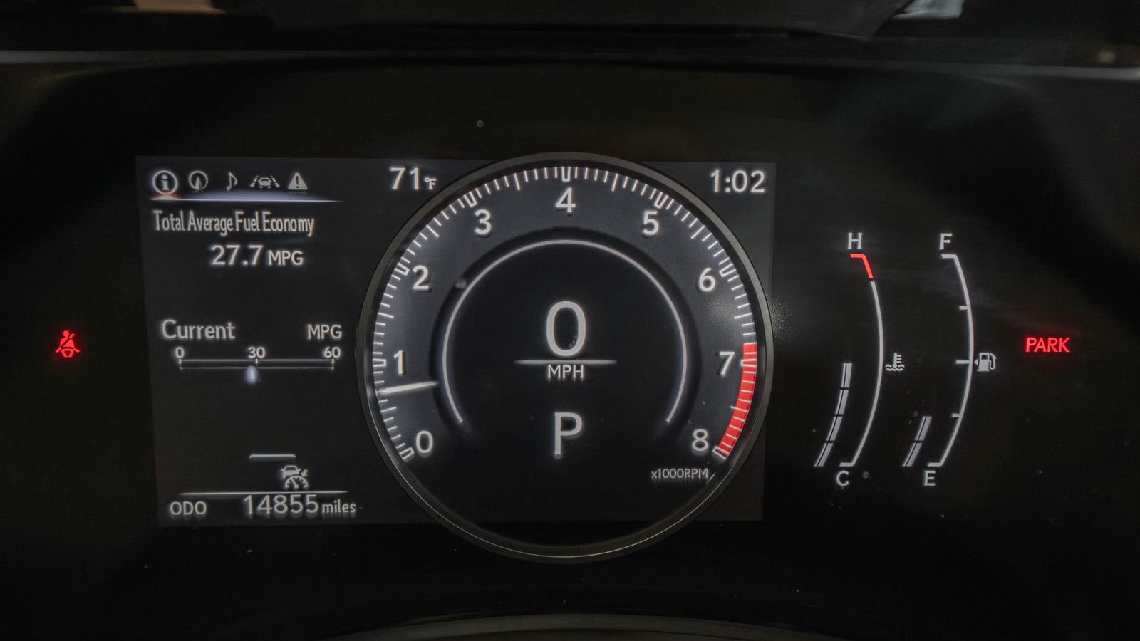 2025 Lexus NX 250 Premium — foto completa 9 de 33