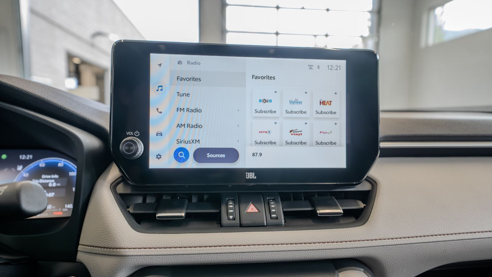 2024 Toyota RAV4 Hybrid Limited — foto completa 20 de 35
