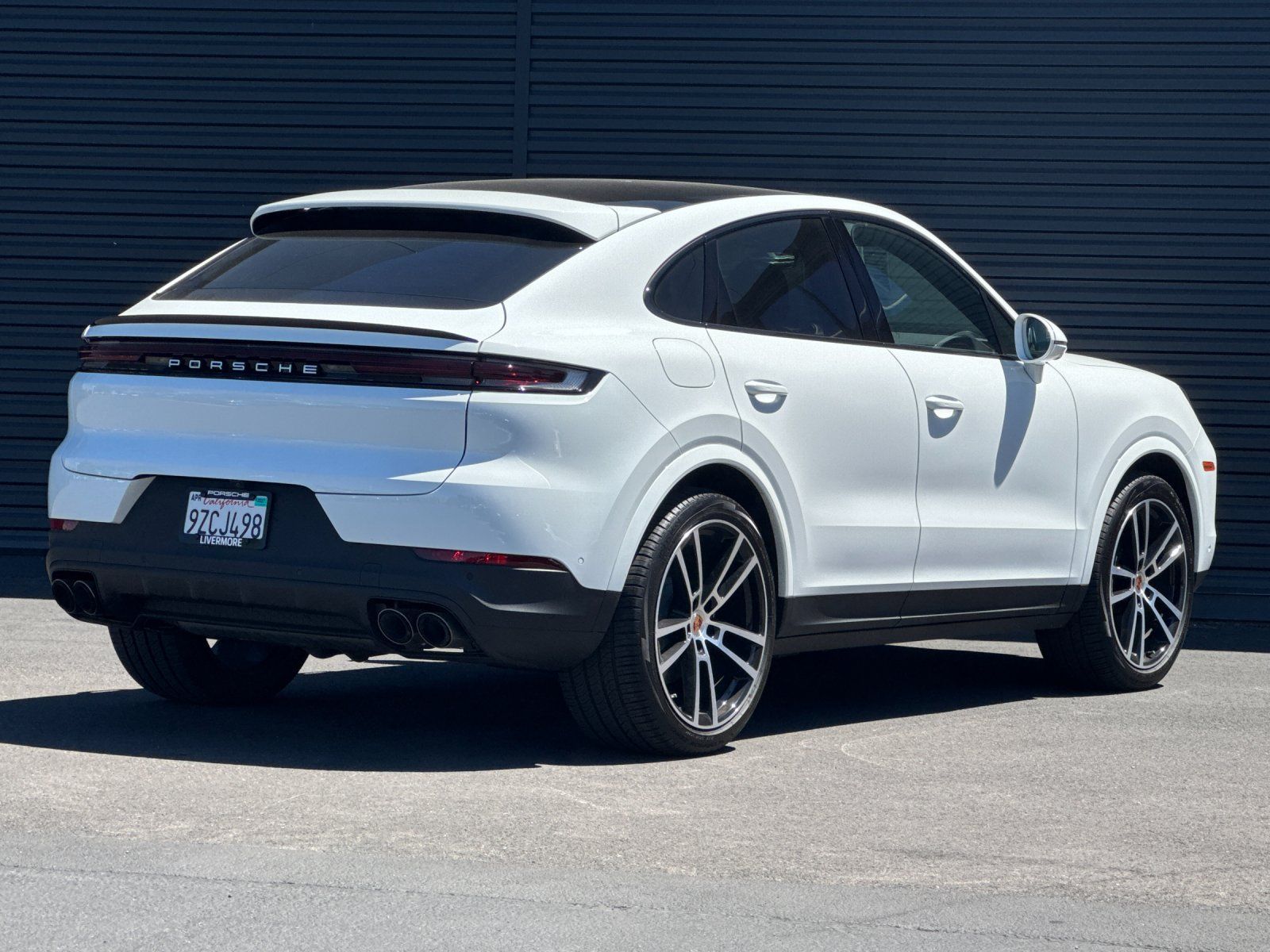 2026 Porsche Cayenne Coupe Base — full photo 8 of 29