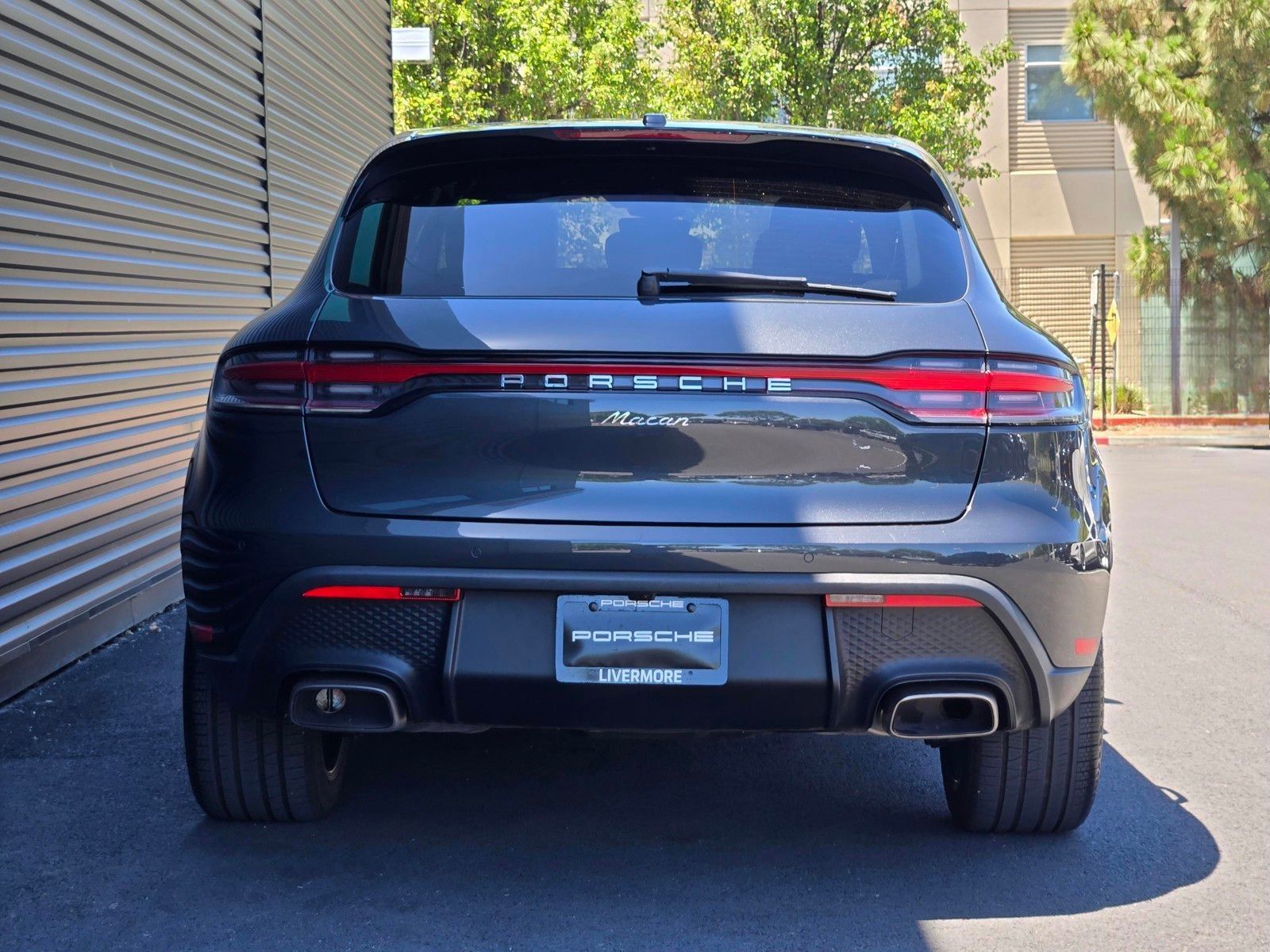 2025 Porsche Macan Base — foto completa 6 de 27
