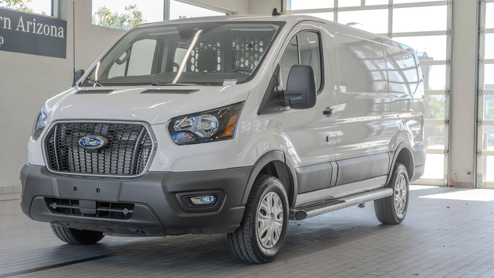 2025 Ford Transit-250 Base — foto completa 23 de 31