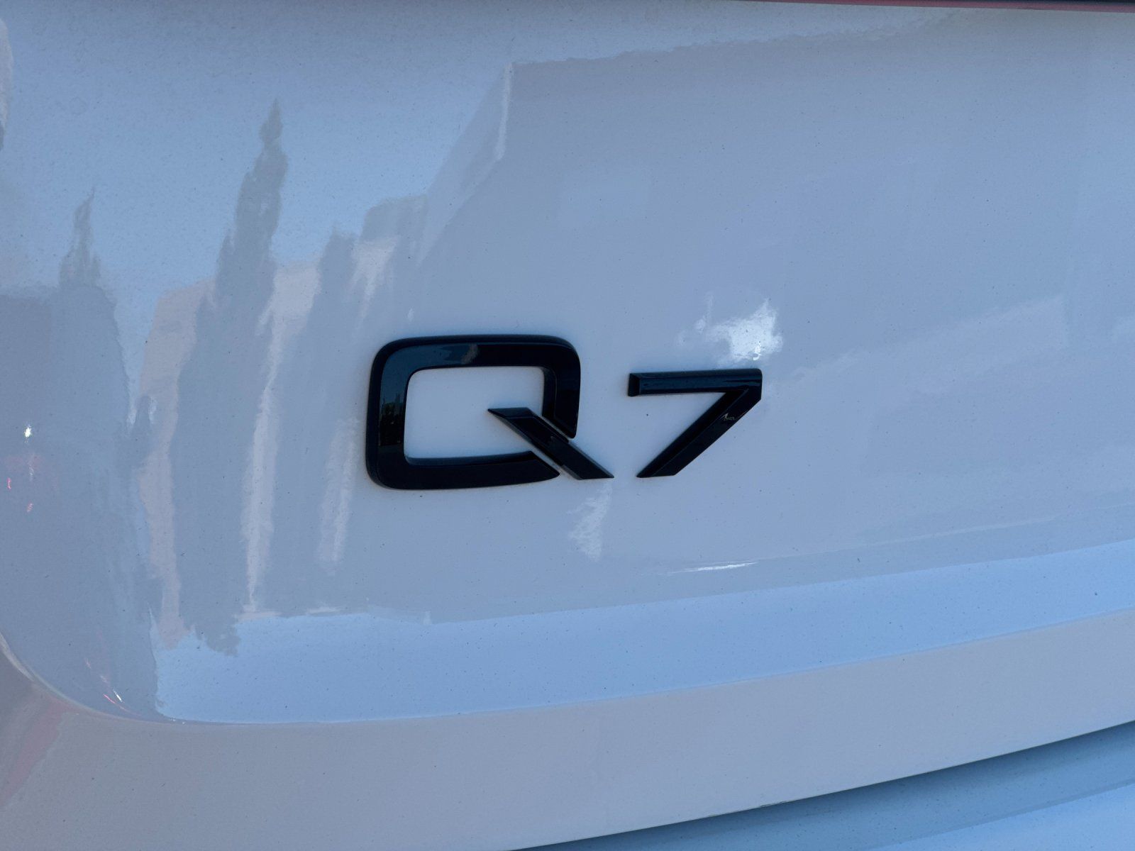 2023 Audi Q7 45 Premium Plus — full photo 27 of 29
