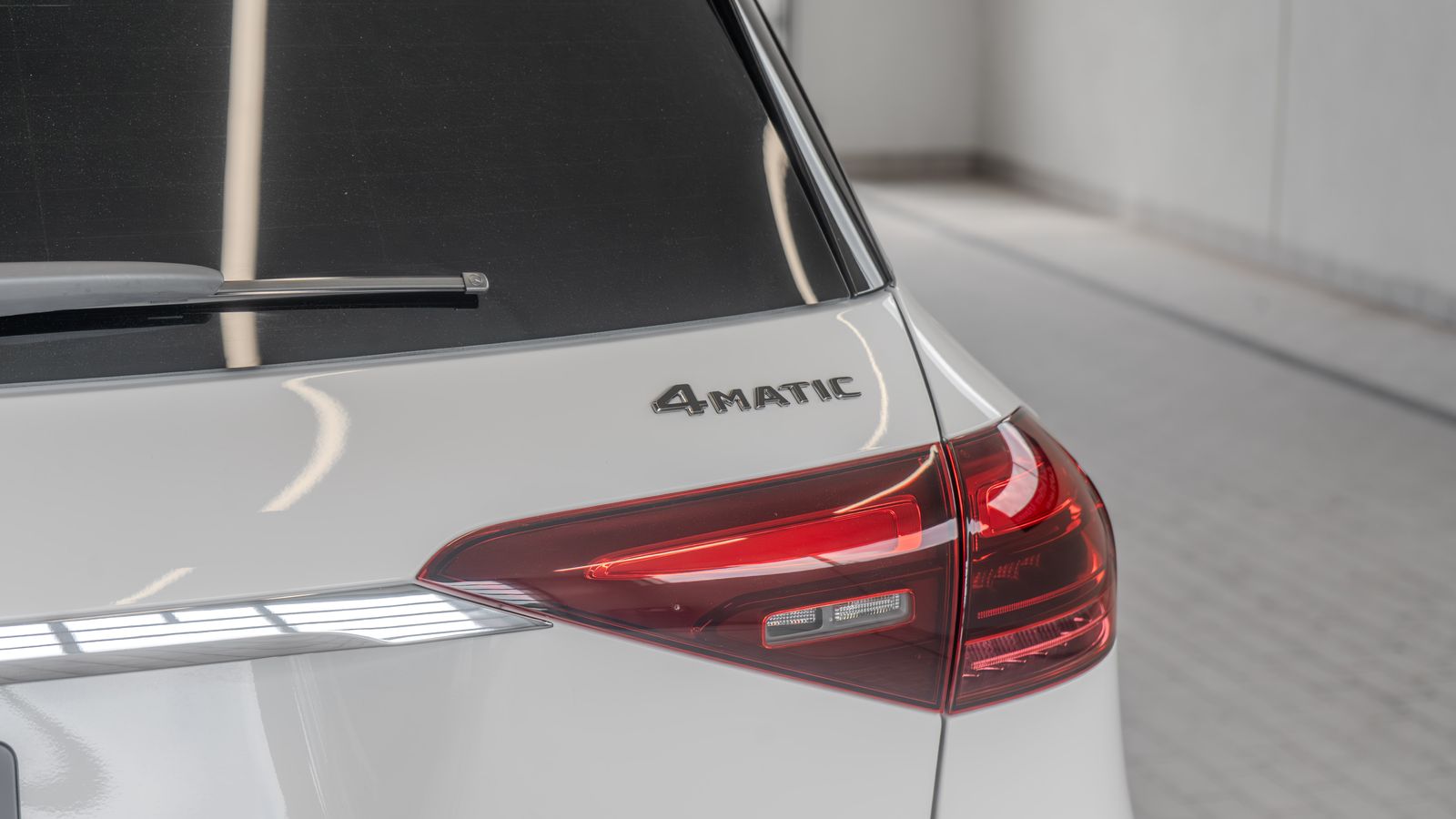 2025 Mercedes-Benz GLE GLE 450e — foto completa 23 de 34