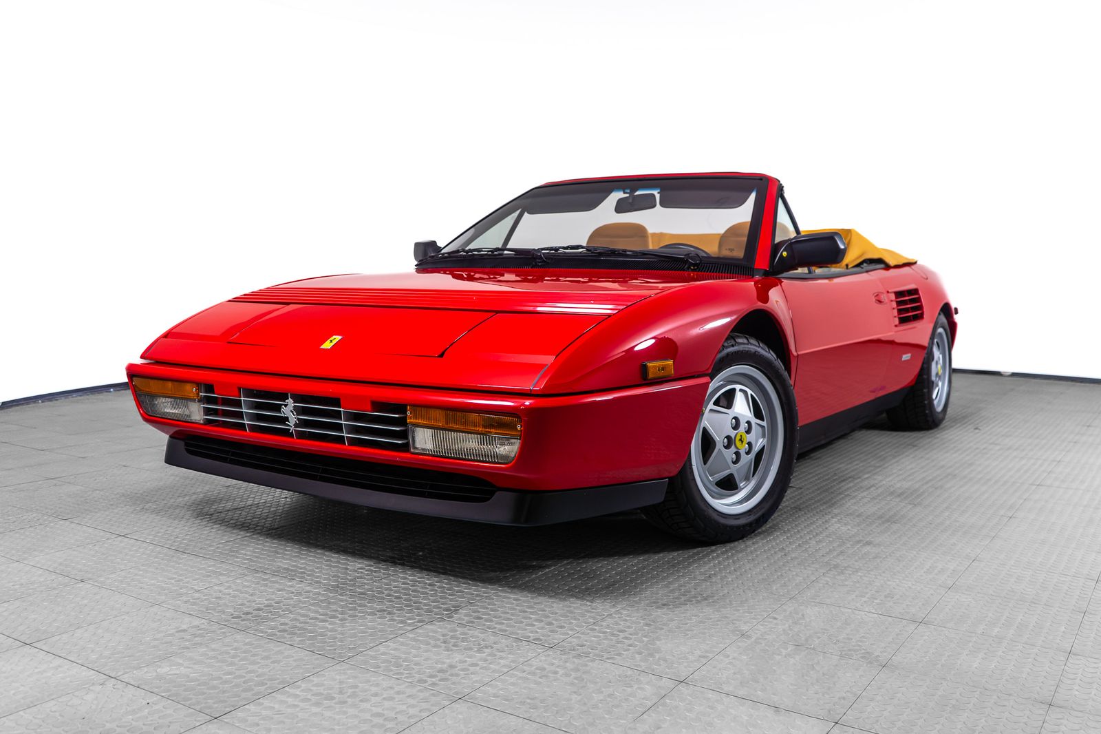 1992 Ferrari Mondial T — full photo 1 of 38