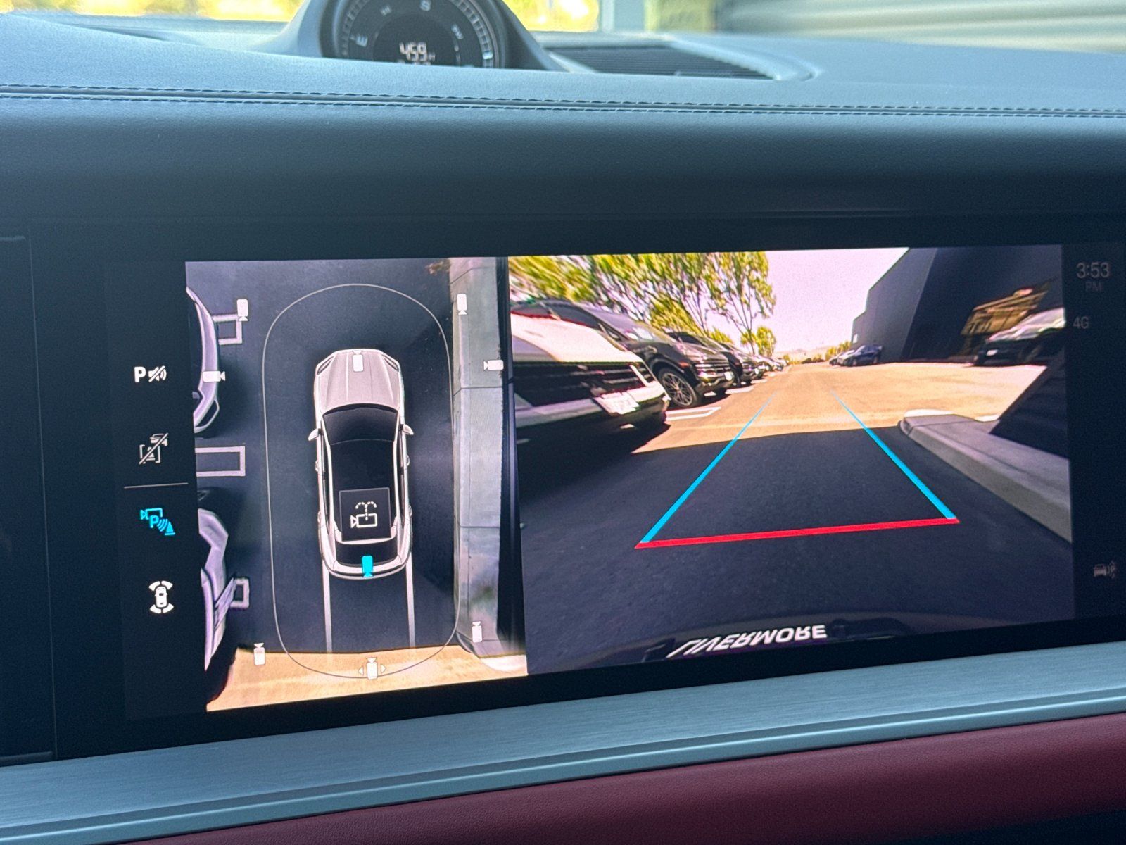 2026 Porsche Cayenne Coupe S — full photo 19 of 28
