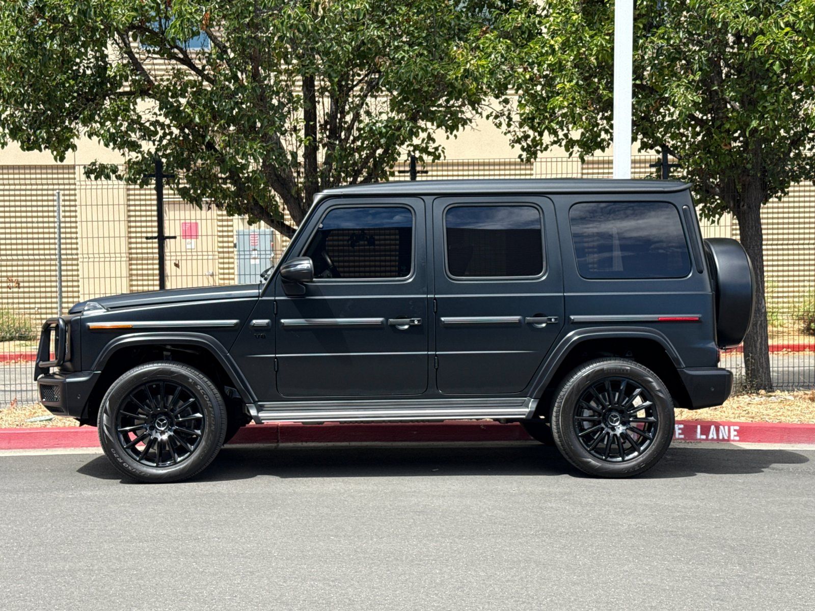 2022 Mercedes-Benz G-Class G 550 — foto completa 2 de 31