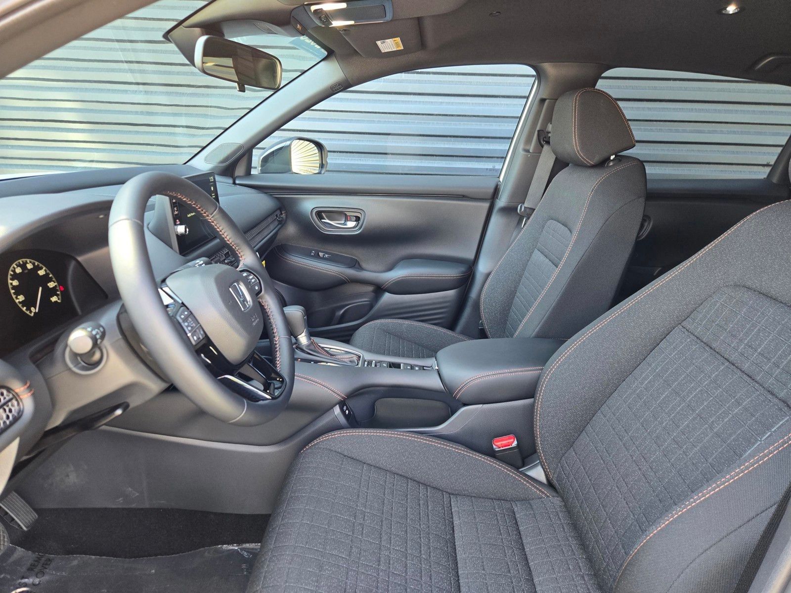 2026 Honda HR-V Sport — full photo 27 of 28