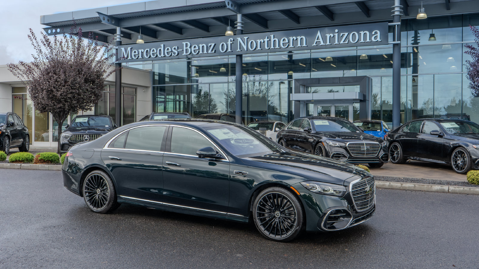 2027 Mercedes-Benz S-Class S 580 — photo 1 of 39