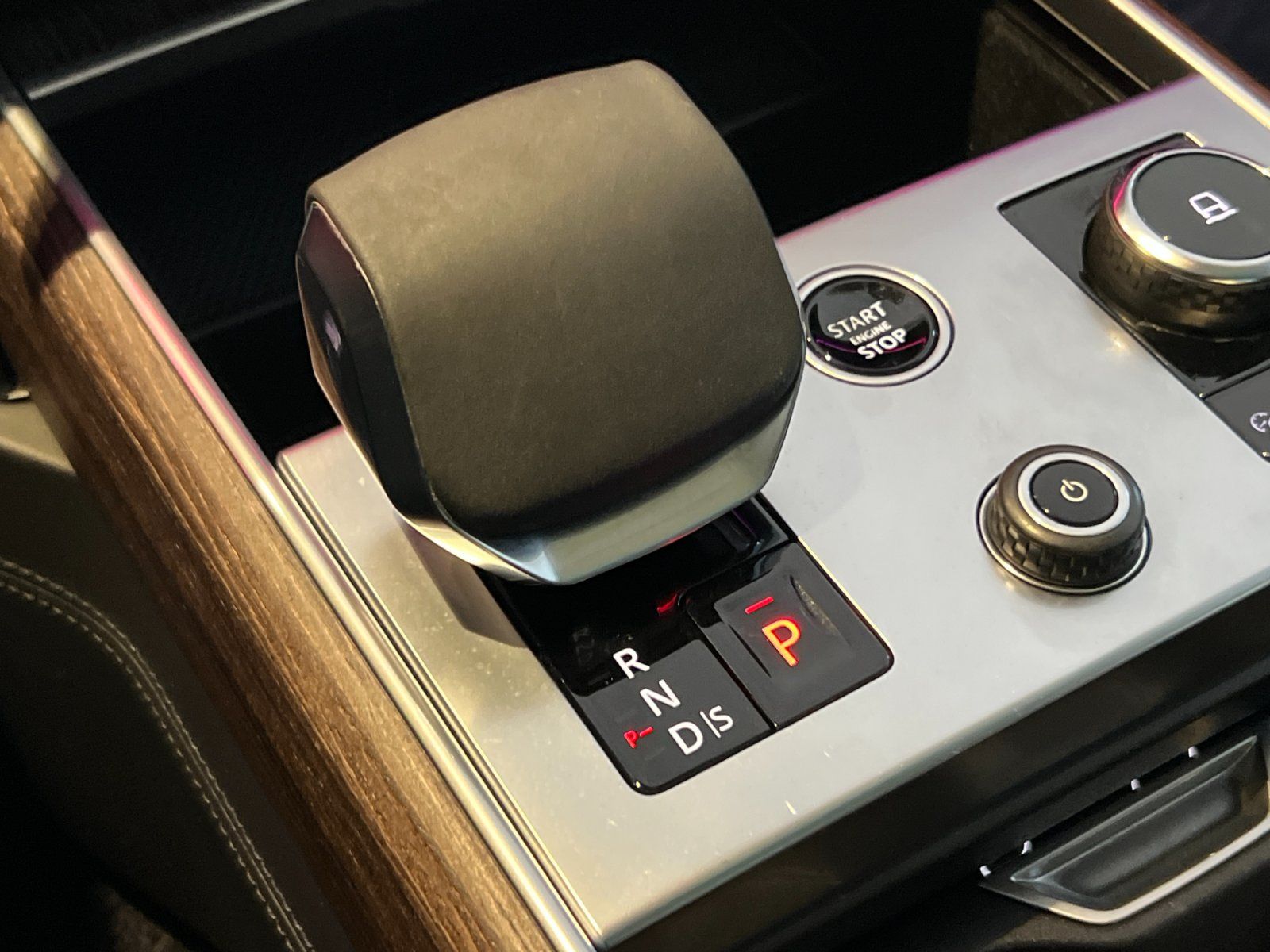 2023 Land Rover Range Rover Autobiography — full photo 22 of 29