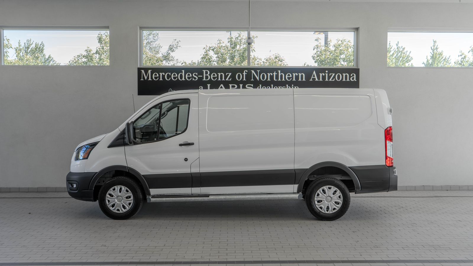 2025 Ford Transit-250 Base — foto completa 2 de 31