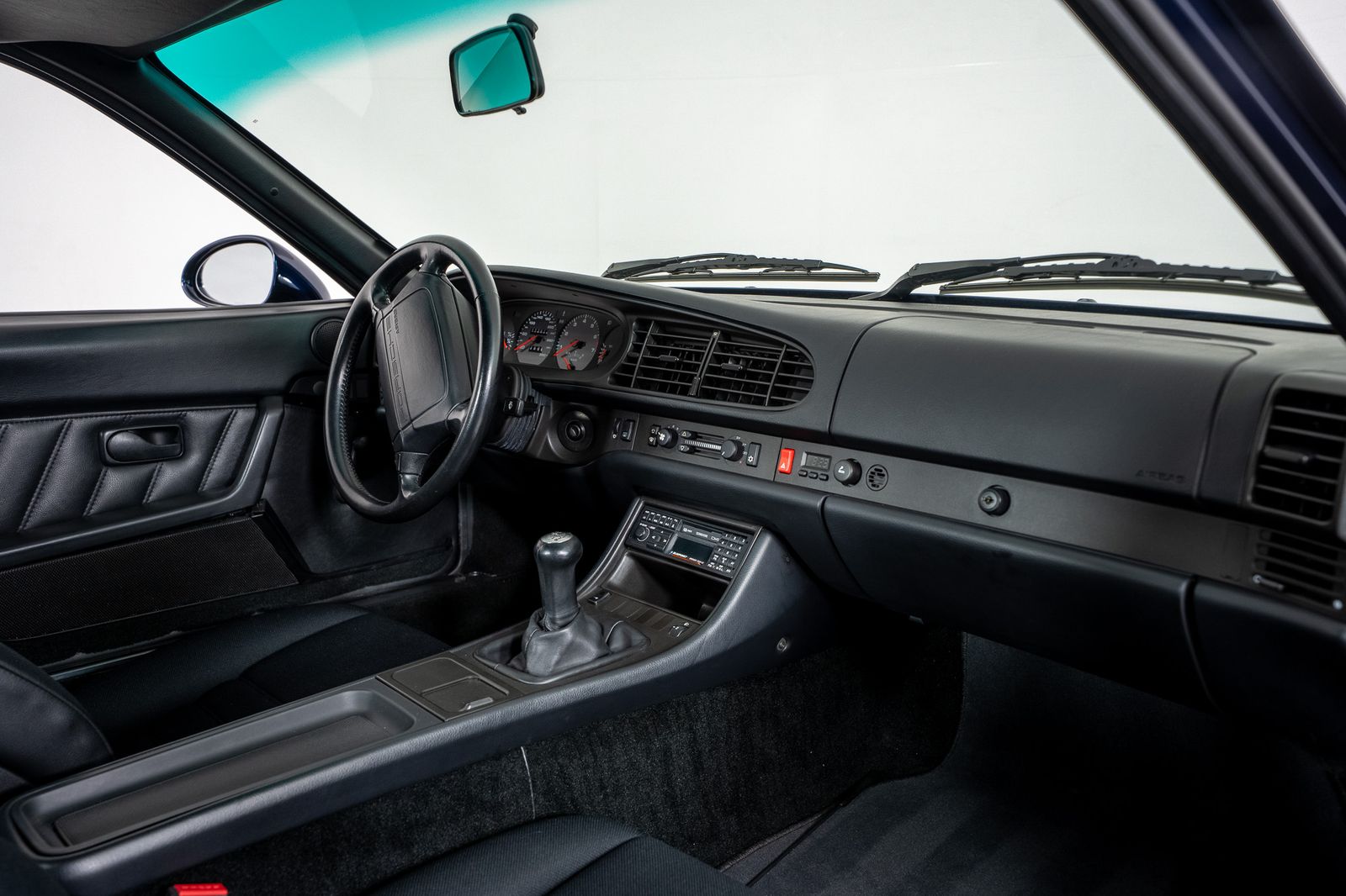 1994 Porsche 968 Turbo S — full photo 37 of 48