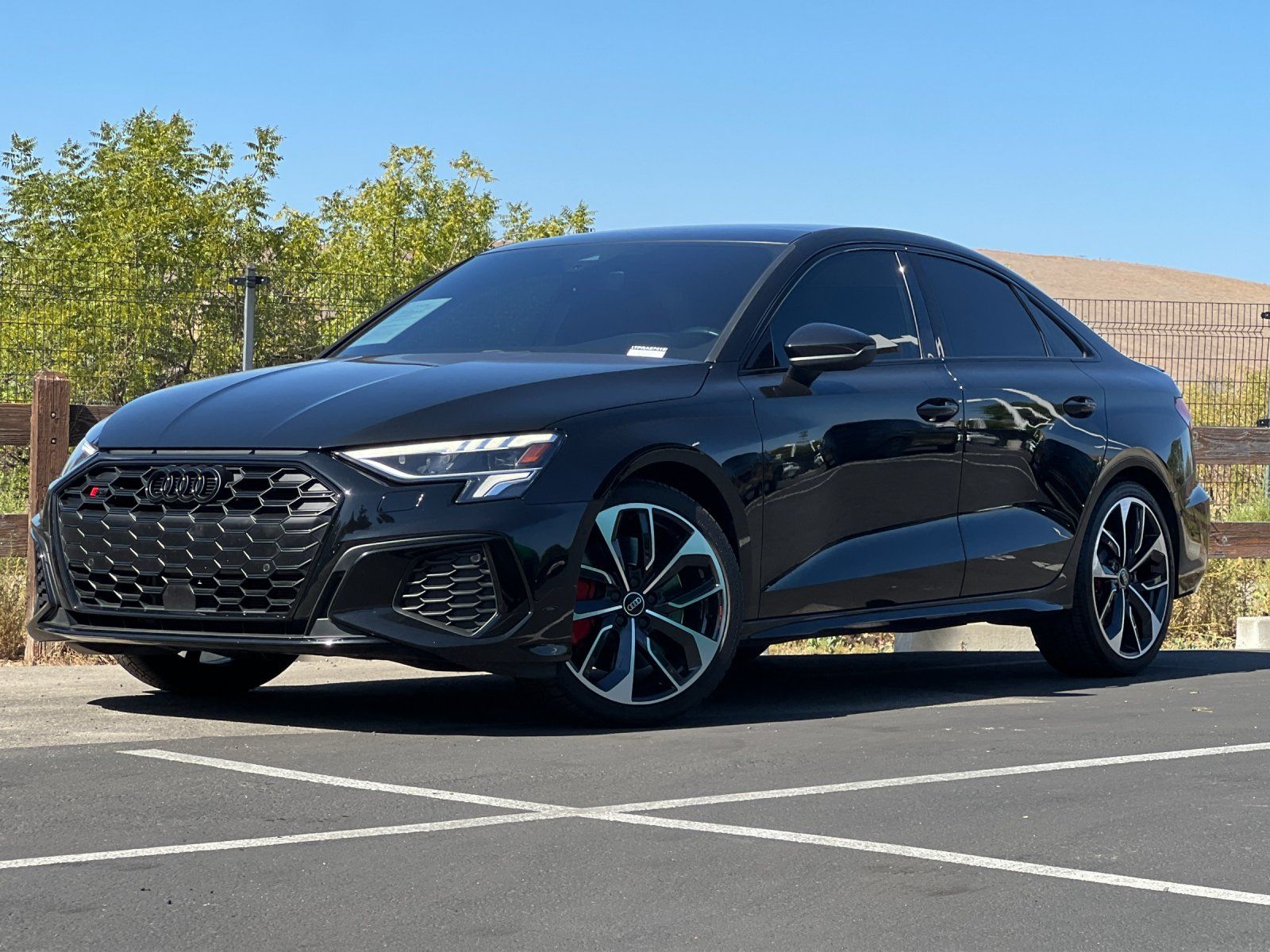 2024 Audi S3 2.0T Premium Plus — foto completa 2 de 28
