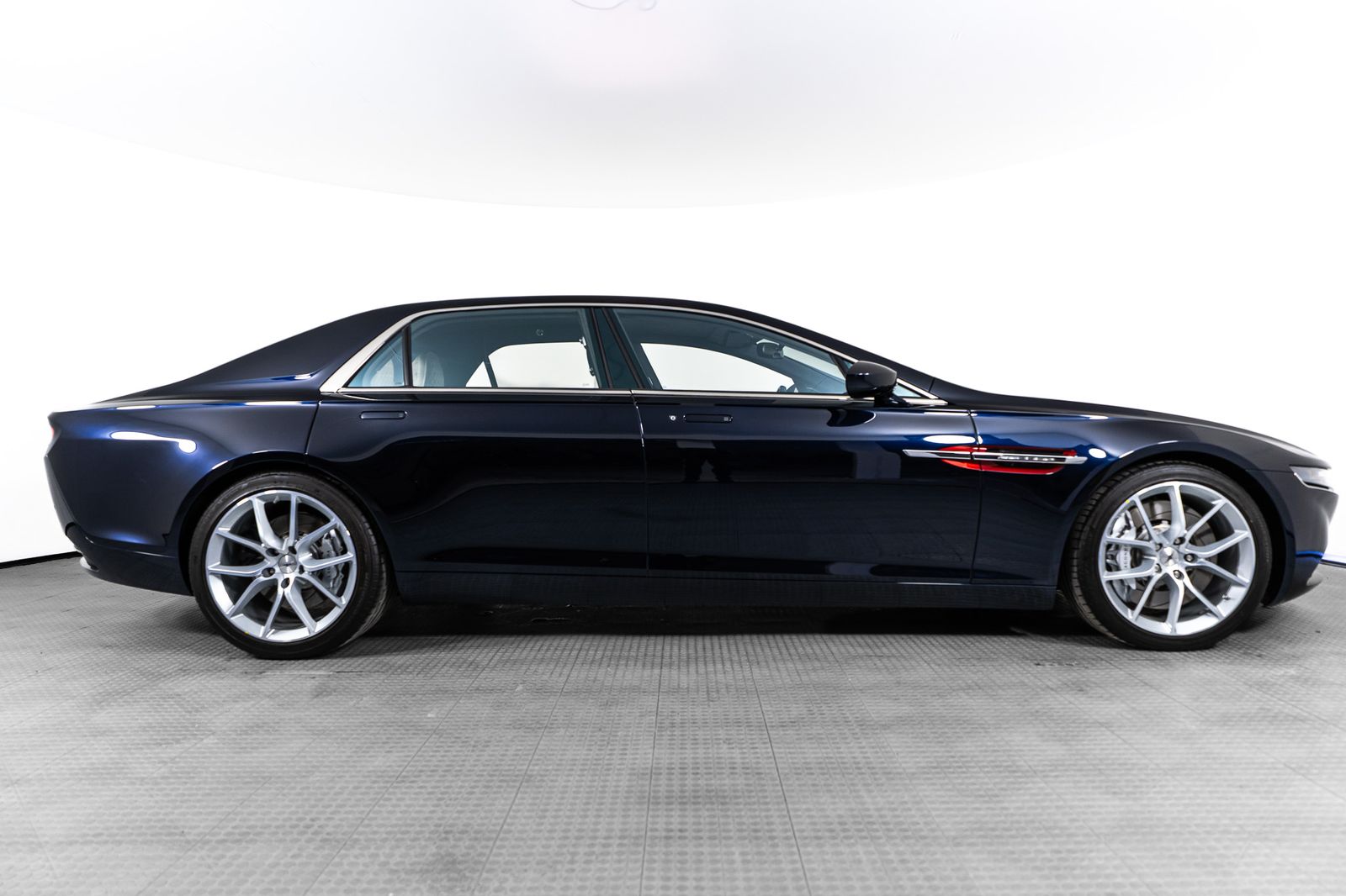 2018 Aston Martin Lagonda Taraf — foto completa 59 de 62