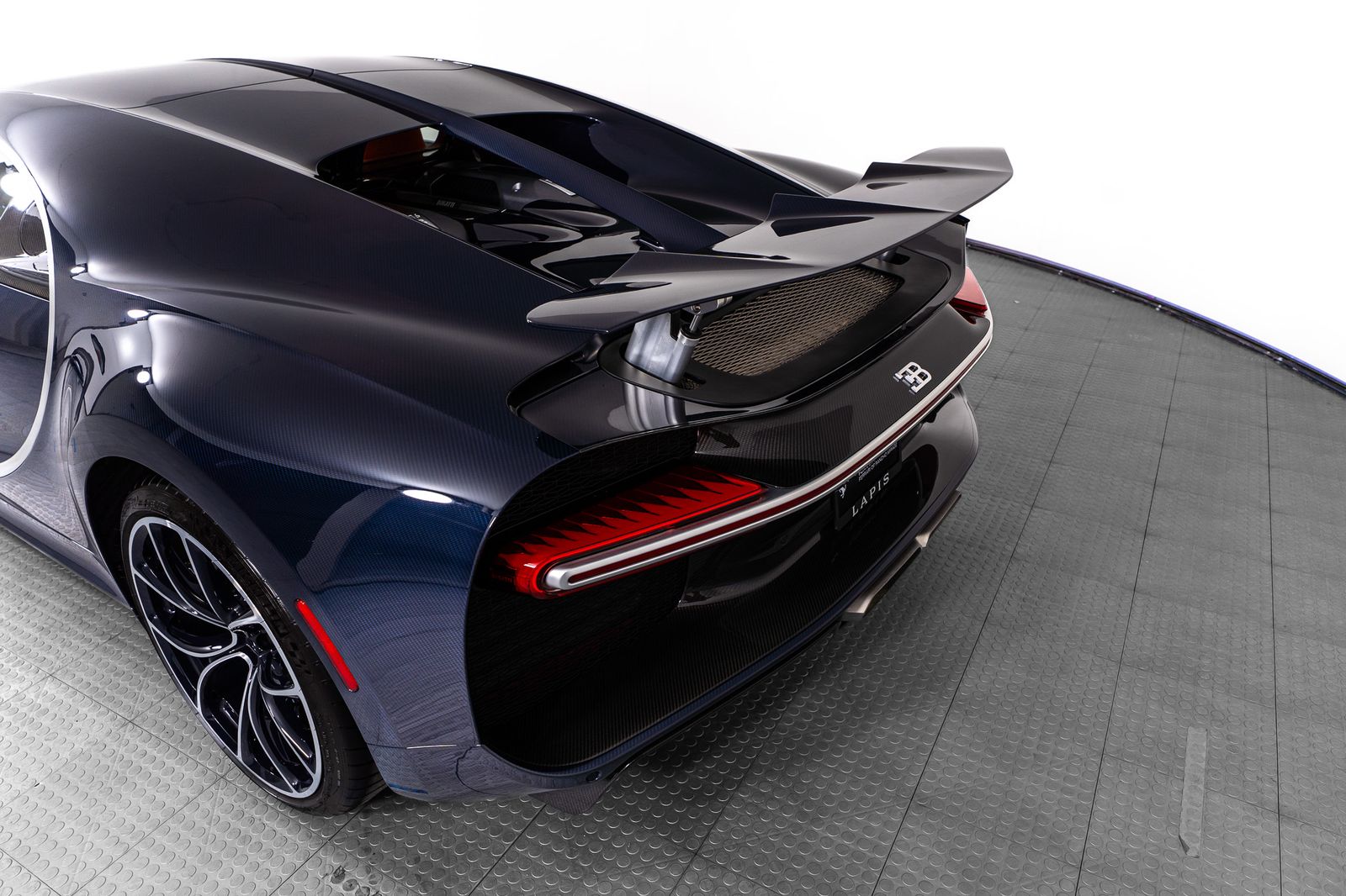 2018 Bugatti Chiron — full photo 77 of 86