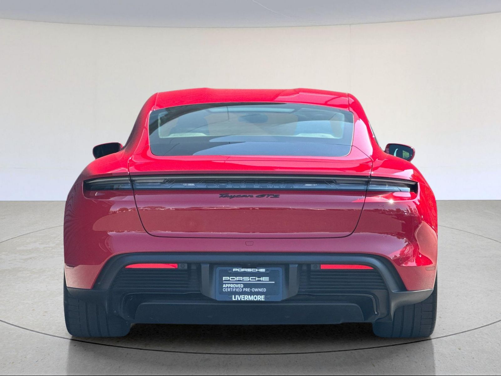 2025 Porsche Taycan GTS — foto completa 8 de 29