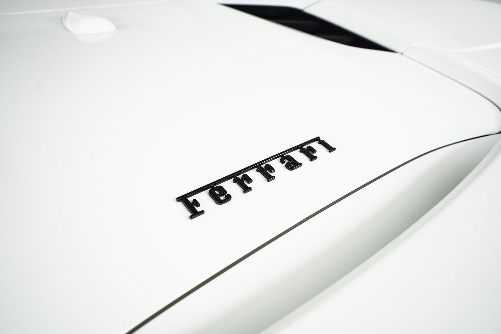 2019 Ferrari 488 Spider — foto completa 10 de 41