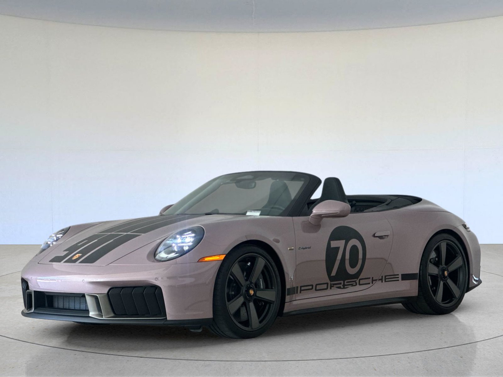 2026 Porsche 911 Spirit 70 — foto 1 de 26