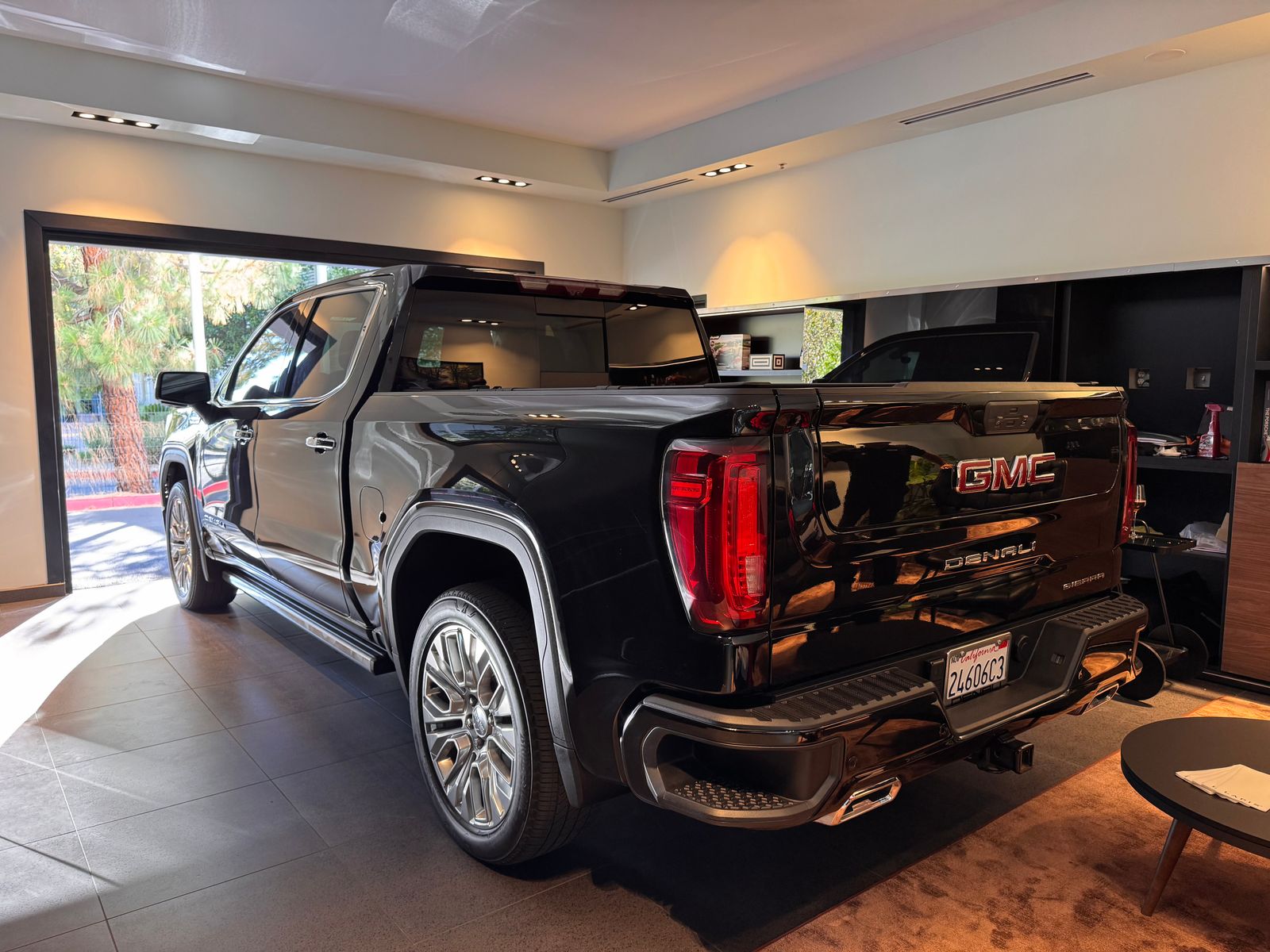 2021 GMC Sierra 1500 Denali — foto completa 7 de 10