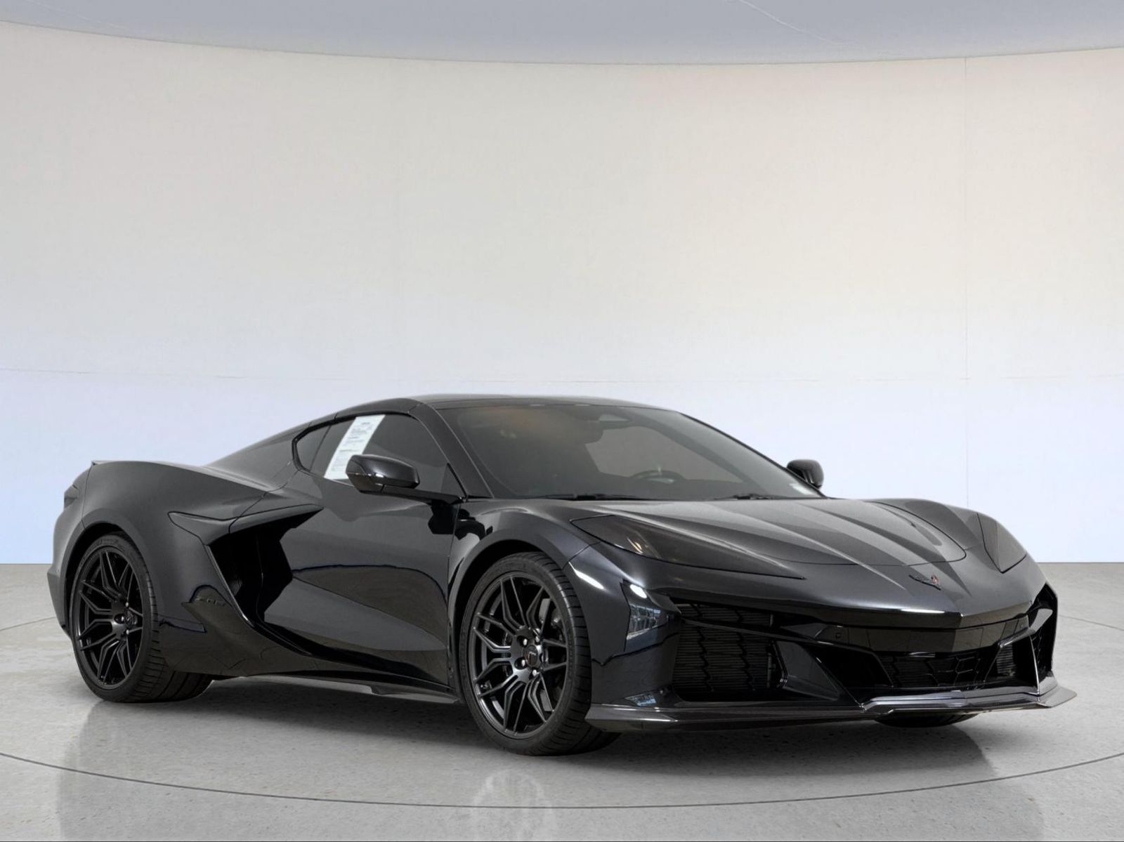 2024 Chevrolet Corvette Z06 — full photo 10 of 27