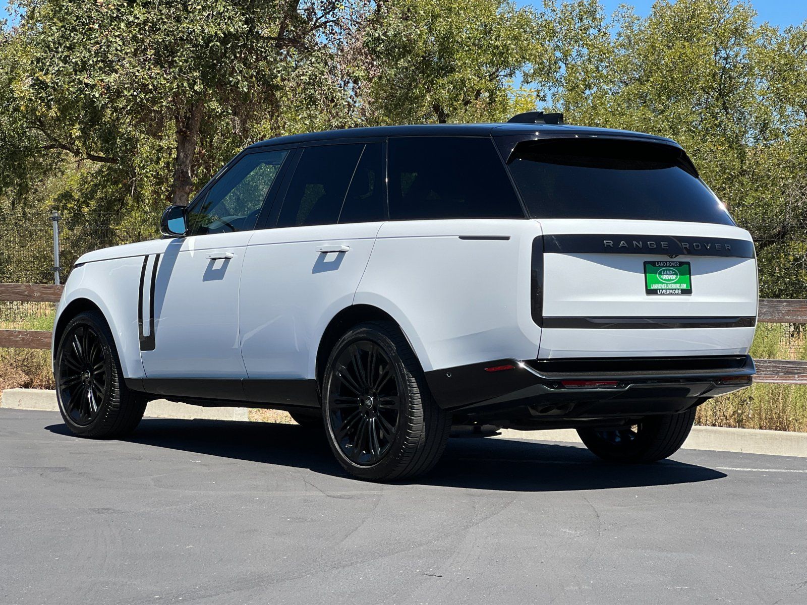 2024 Land Rover Range Rover SE — foto completa 4 de 29