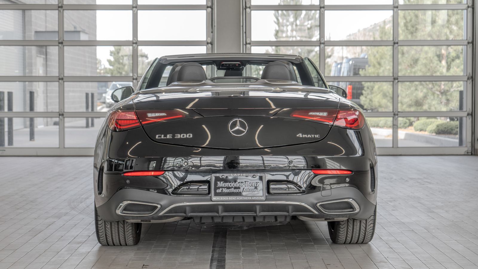 2025 Mercedes-Benz CLE CLE 300 — foto completa 13 de 37