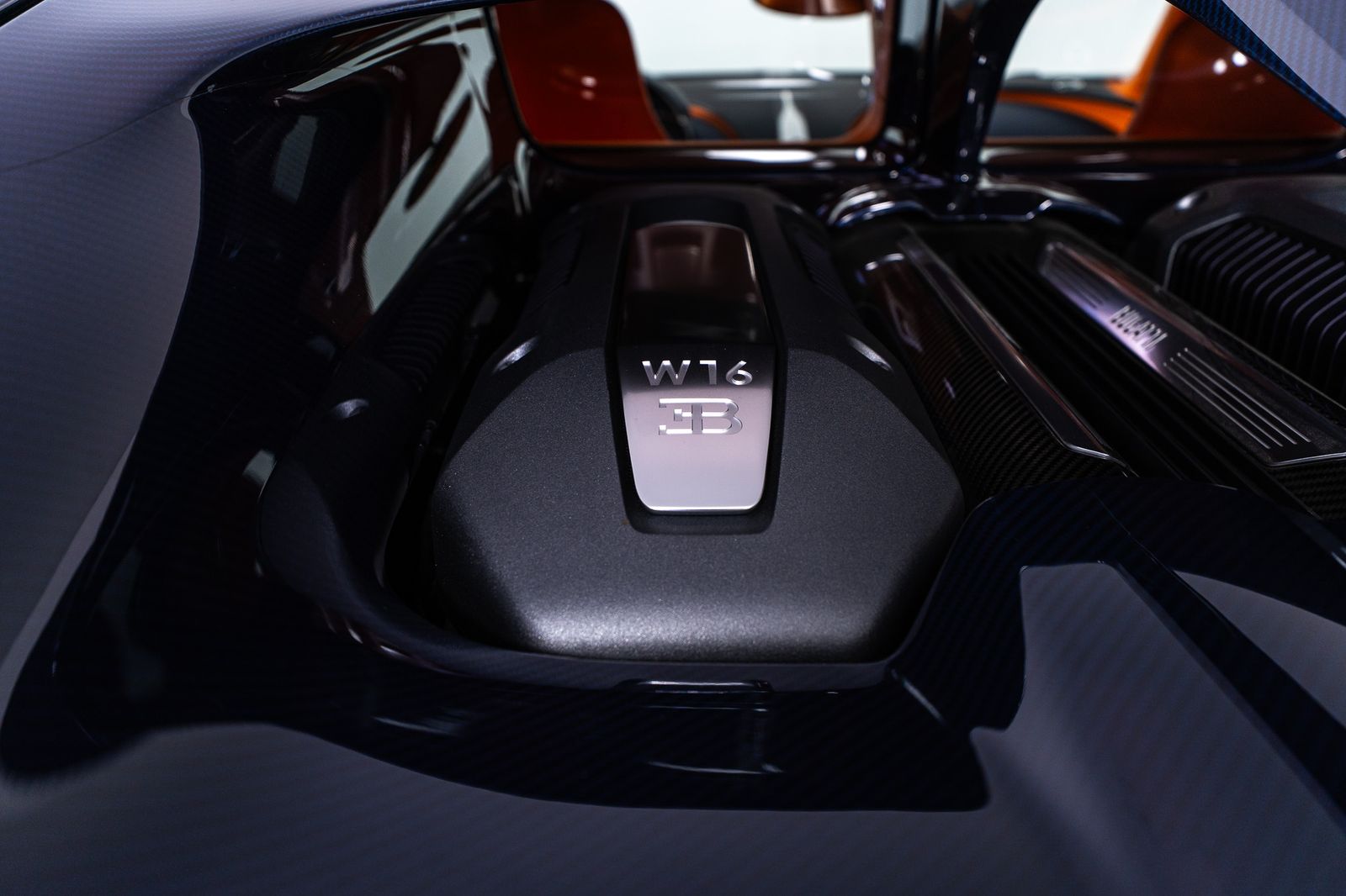 2018 Bugatti Chiron — full photo 32 of 86