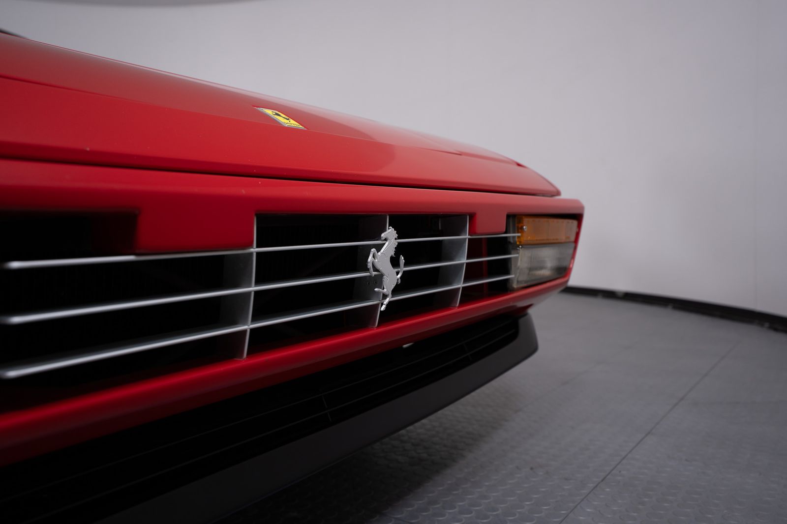 1992 Ferrari Mondial T — full photo 31 of 38