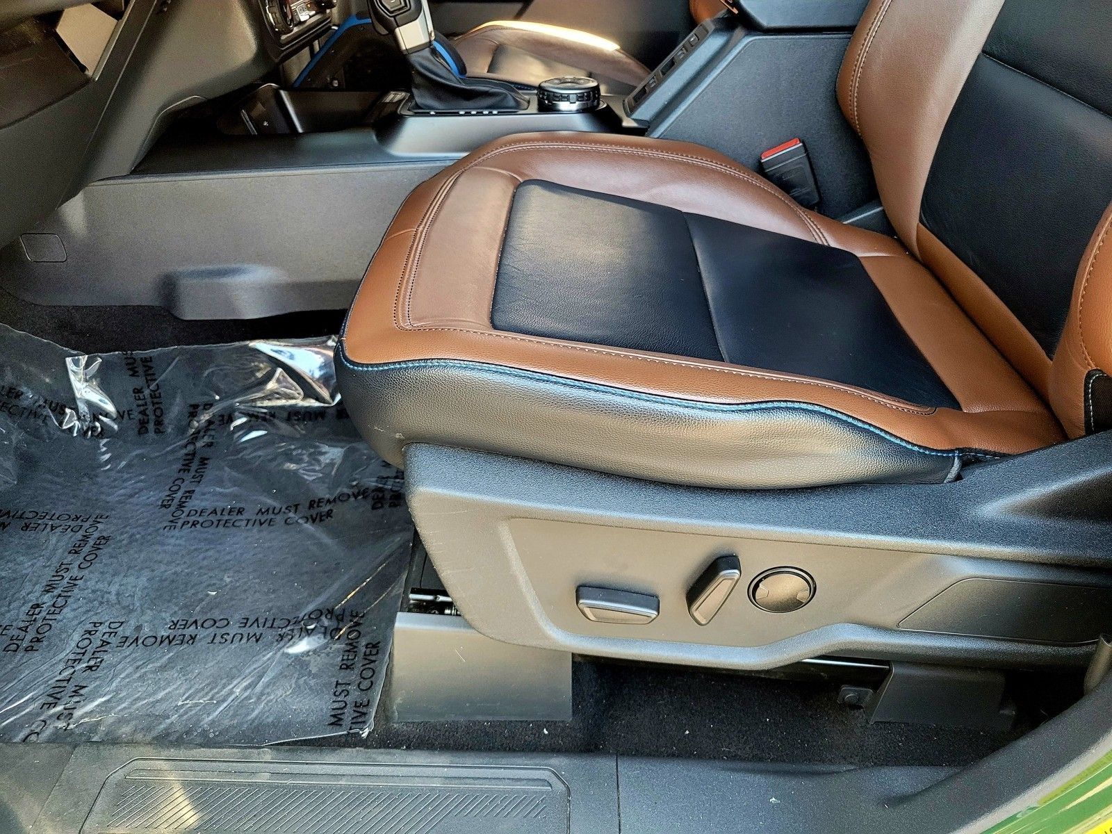 2022 Ford Bronco Outer Banks — full photo 22 of 45