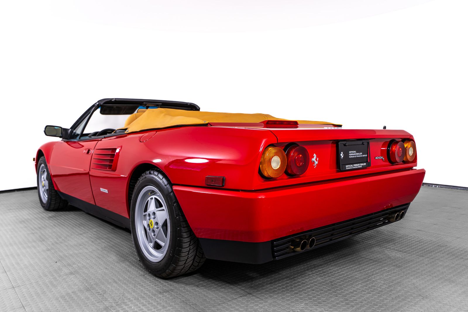 1992 Ferrari Mondial T — full photo 3 of 38