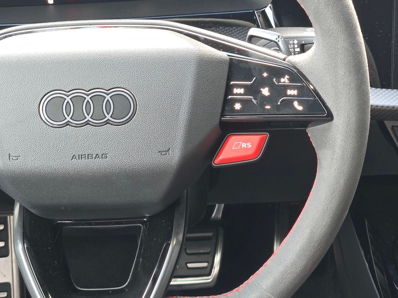 2025 Audi RS 3 2.5T — foto completa 16 de 45