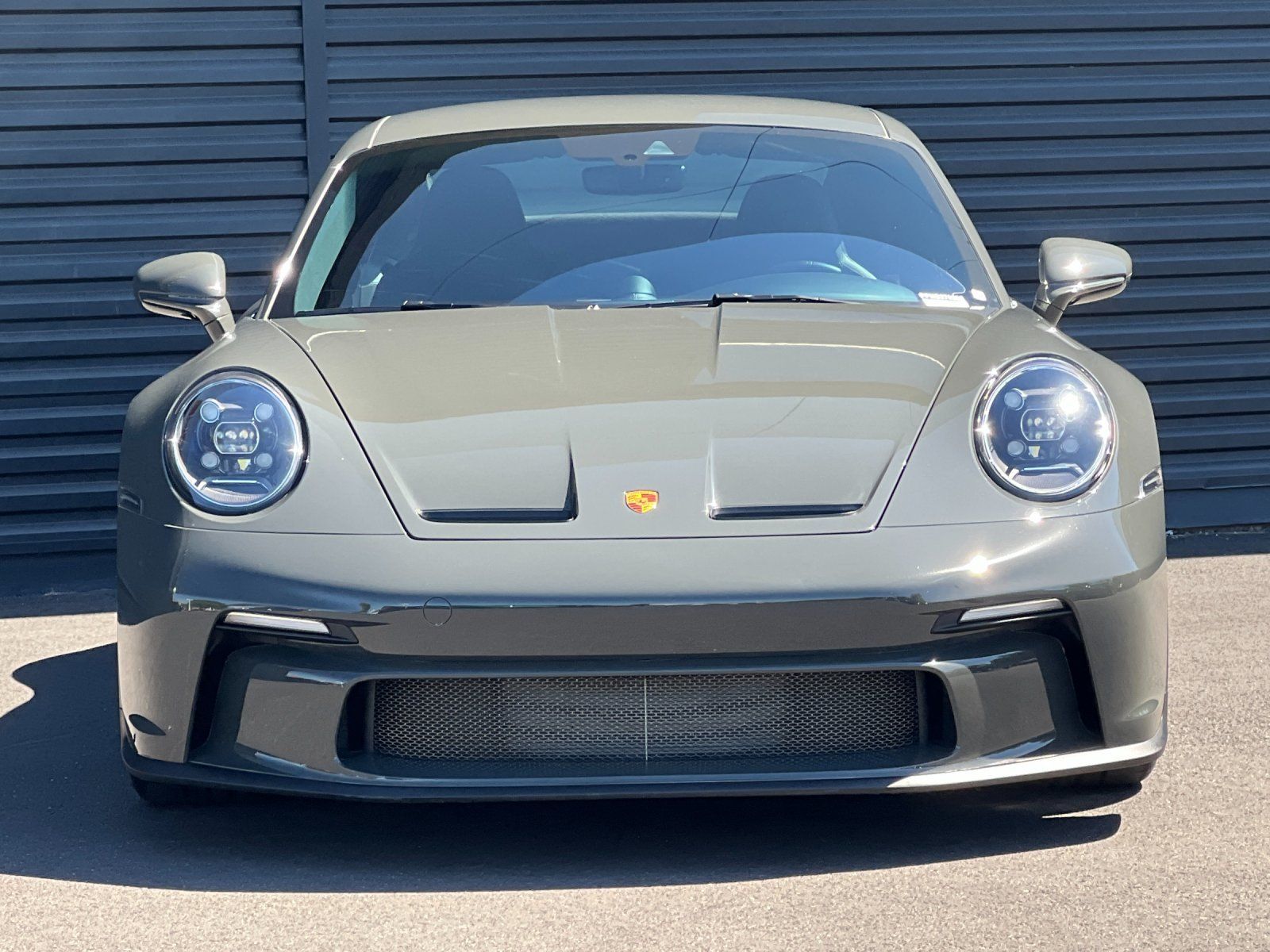 2022 Porsche 911 GT3 — full photo 11 of 28