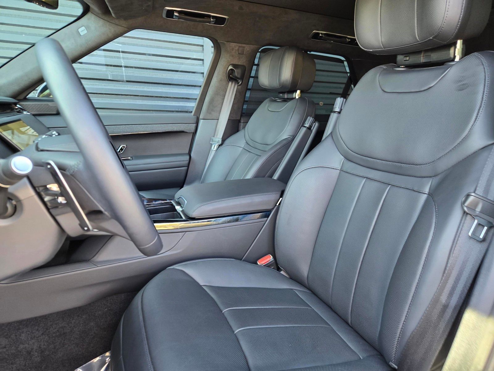 2025 Land Rover Range Rover Sport Autobiography — full photo 20 of 45