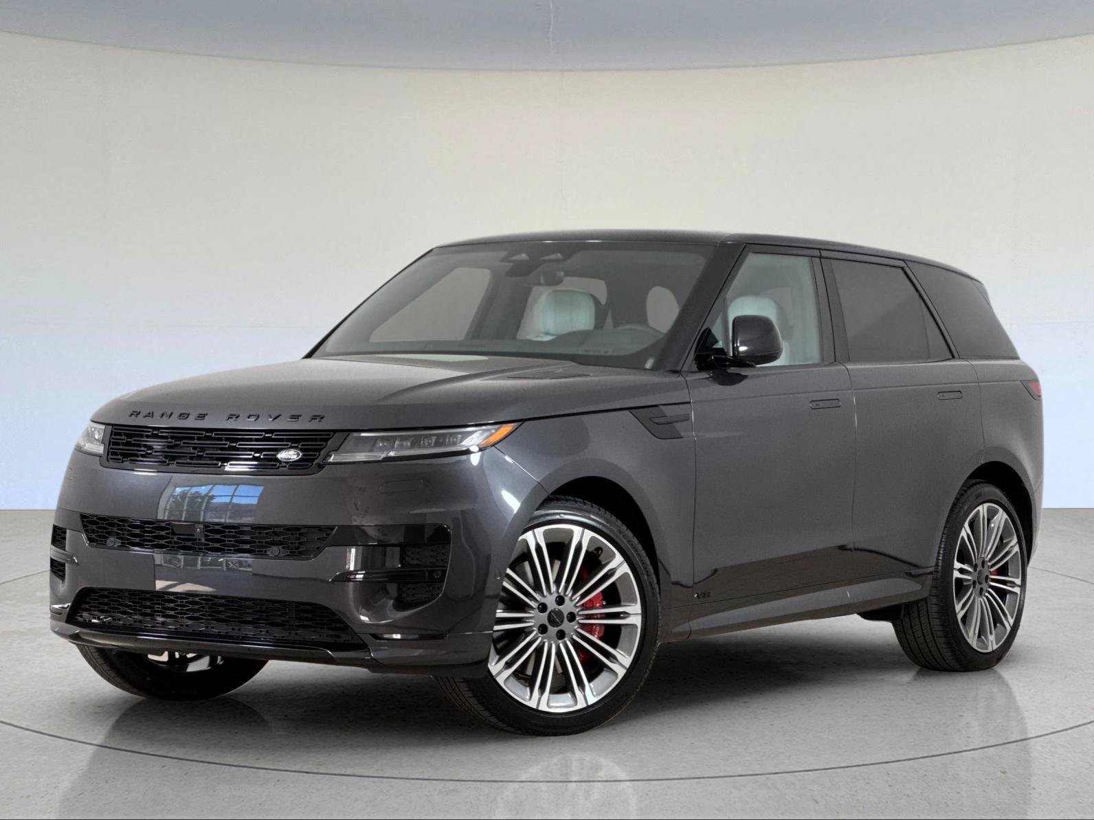 2027 Land Rover Range Rover Sport Dynamic SE — photo 1 of 28