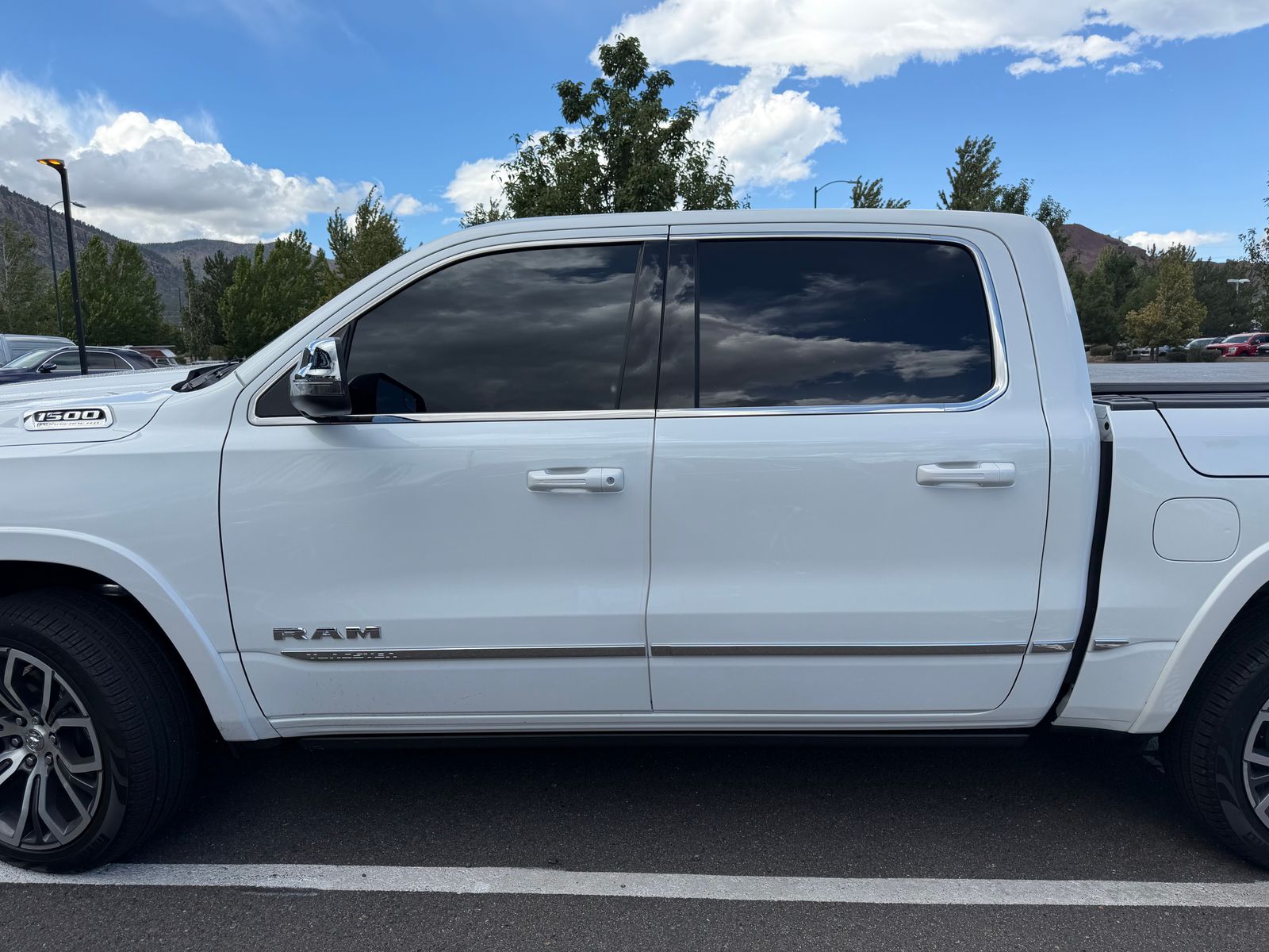 2026 Ram 1500 Tungsten — full photo 1 of 8