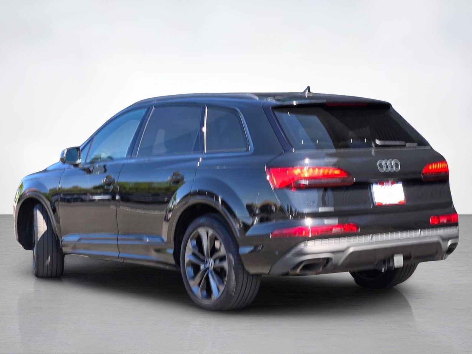 2025 Audi Q7 55 Premium Plus — foto completa 4 de 45