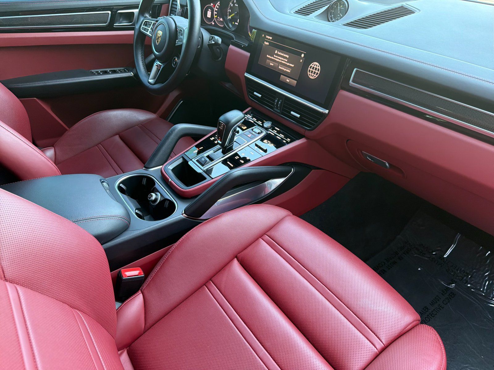 2023 Porsche Cayenne E-Hybrid Turbo S — full photo 17 of 30