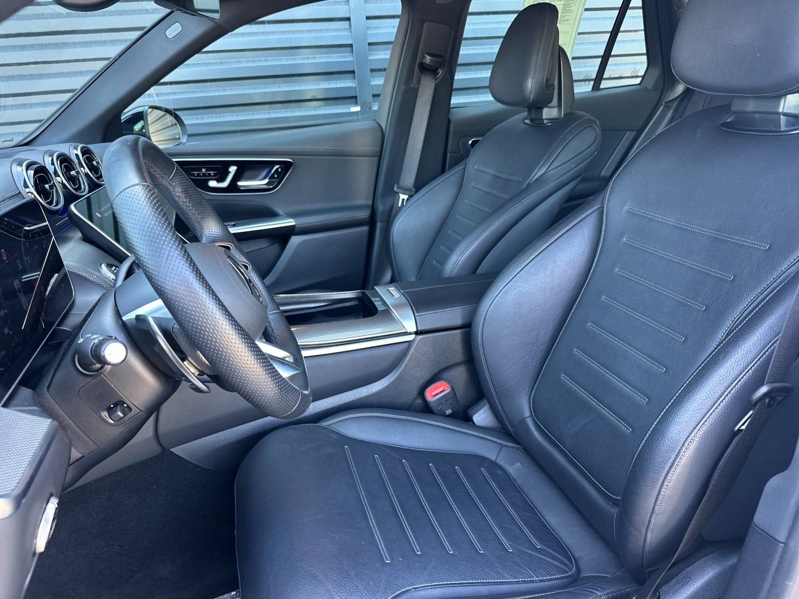 2025 Mercedes-Benz GLC GLC 43 AMG® — foto completa 6 de 28